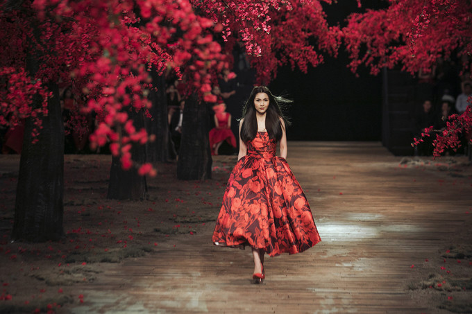 Hé lộ lý do Hà Tăng nhận lời làm vedette cho show diễn của Đỗ Mạnh Cường