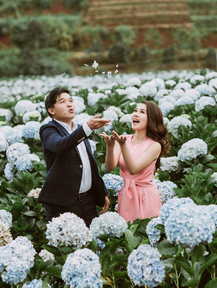 Dàn sao Việt nô nức dự đám cưới của nam diễn viên ‘Cánh đồng bất tận’