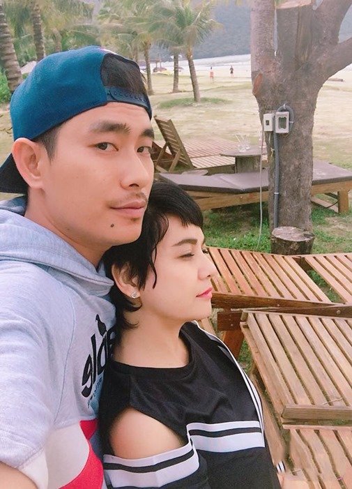 Cát Phượng, Việt Hương có chồng trẻ đẹp, nhìn nhan sắc ông xã nhiều năm không lộ của Vân Dung mới ngạc nhiên