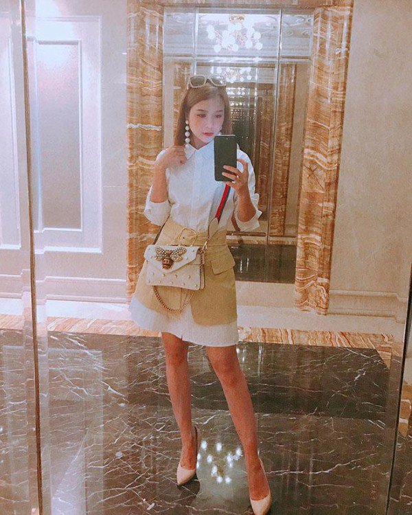 Có trong tay gần 50 tỷ ở tuổi 27, bảo sao Sam sống xa hoa thế này, nhìn căn nhà đang ở mà lóa mắt