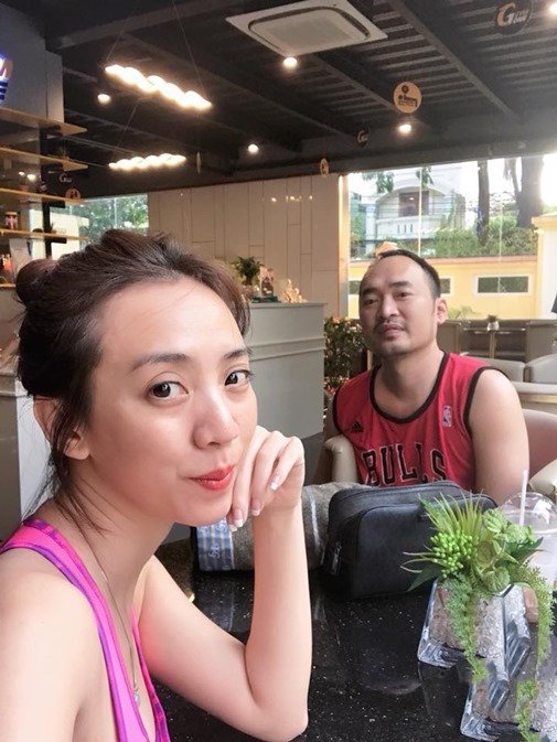 Cát Phượng, Việt Hương có chồng trẻ đẹp, nhìn nhan sắc ông xã nhiều năm không lộ của Vân Dung mới ngạc nhiên