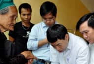 Nam sinh tử vong nghi mắc hội chứng viêm da dày sừng