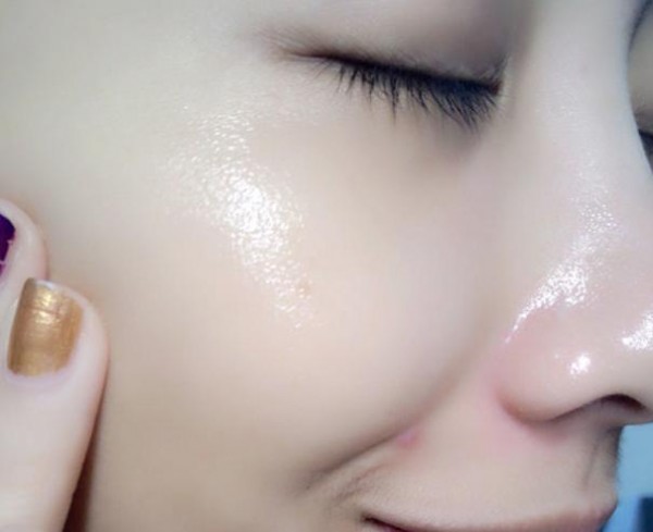 7 bước đơn giản trị dứt mốc da mặt mùa đông cực hiệu quả, da xấu xí đến đâu cũng trơn tru mềm mịn