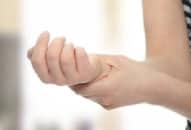 Những dấu hiệu của hội chứng ống cổ tay bạn cần biết?