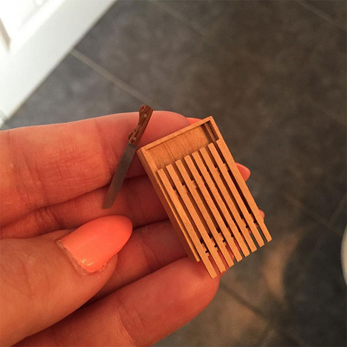 Chàng trai hí hửng bỏ 300 nghìn mua răng giả trên mạng, đến khi ướm vào miệng, dân mạng thốt lên ‘cười rụng răng là có thật!’