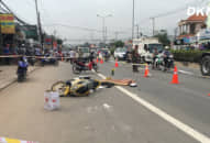 Không kìm được nước mắt, tình mẫu tử thiêng liêng: Bị tai nạn giao thông, bà mẹ chấp nhận cái chết, ôm con gái 2 tuổi vào lòng che chở