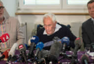 Hoàn tất thủ tục kiểm tra, tiến sĩ 104 tuổi sẵn sàng ra đi êm ái