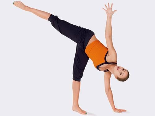6 bài tập yoga cho xương chắc khỏe, ngăn ngừa loãng xương