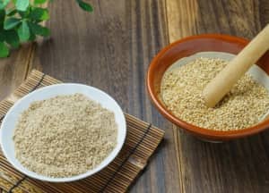 4 lợi ích tuyệt vời khi bổ sung hạt mè rang hàng ngày