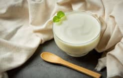 6 lợi ích ấn tượng của sữa chua đối với sức khỏe