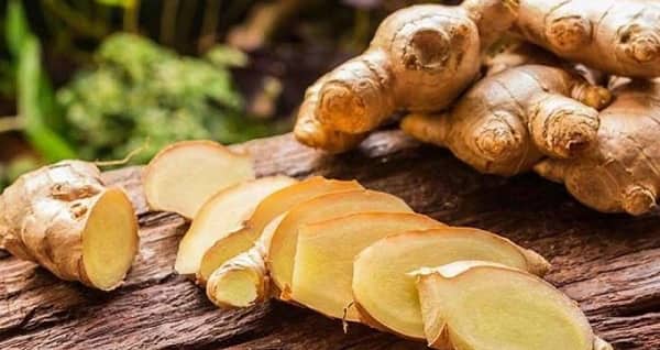 Bật mí cách cải thiện da đầu, kích thích mọc tóc từ gừng