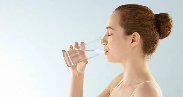 Bí mật của làn da không tuổi: 7 thói quen giúp giảm nếp nhăn trên da