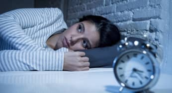 Cải thiện giấc ngủ nhờ phương pháp bấm huyệt
