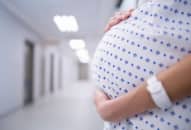 Covid-19 ảnh hưởng gì lên thai phụ và em bé