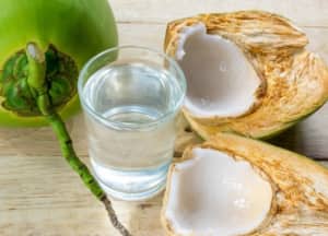 Mùa nắng nóng nên uống nước gì tốt cho tim mạch