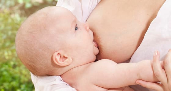 Sữa mẹ: thức ăn tốt nhất cho sức khỏe và sự phát triển toàn diện của trẻ nhỏ
