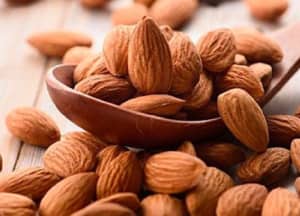 Tác dụng của hạnh nhân đối với hệ tiêu hoá