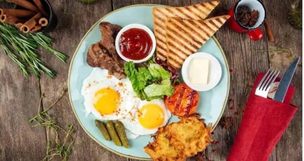 Thói quen ăn sáng khiến phụ nữ mất cân bằng nội tiết tố