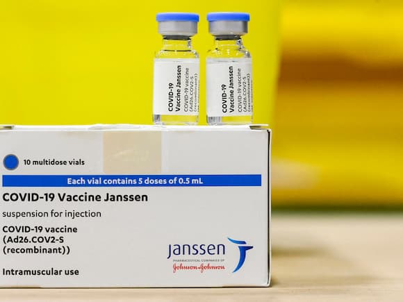 Johnson & Johnson nghiên cứu khả năng chuyển giao công nghệ sản xuất vaccine J&J/Janssen COVID-19 cho Việt Nam
