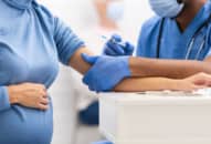 Tiêm phòng COVID-19 an toàn với phụ nữ đang mang thai