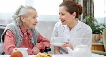 Vấn đề nguy hiểm với các cơ quan tiêu hóa khi về già