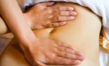 Xoa bóp bấm huyệt điều trị hội chứng ruột kích thích